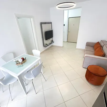 2 Bedrooms 1117 Golem (Tirana)
